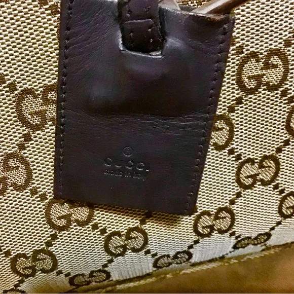 Gucci Bags - Picture 7 of 16